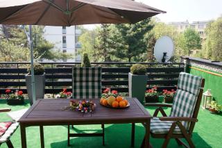 Guest room with large sunny terrace - 6