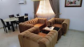 Immaculate Diamond Hotel and Apartment - 9