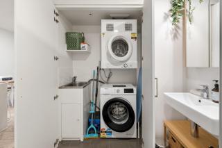 Modern 1BR Retreat near South Bank - 7