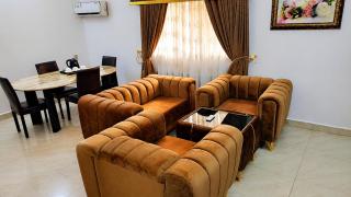 Immaculate Diamond Hotel and Apartment - 8