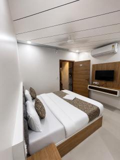 Hotel The Avanta- Naroda - 2