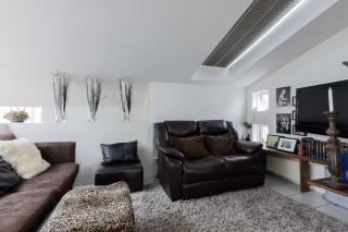 Ingunn House - 3