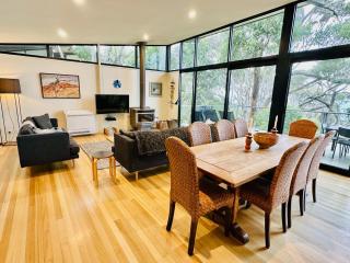 Treetops Terrace 10 - BYO Linen - 8