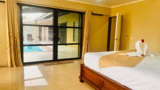 Starlight B&B at Beverly Hills Nadi Fiji - 2