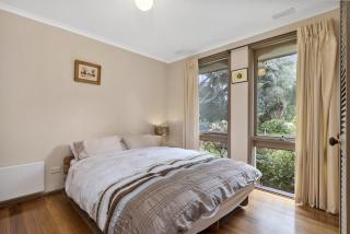 The Secret Garden - BYO Linen - Apollo Bay - 4