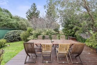 The Secret Garden - BYO Linen - Apollo Bay - 2