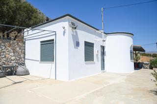 Dimitreli Beach House - 2