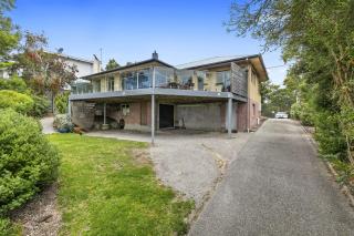 The George - 3