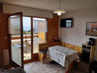 Family studio with terrace - 4