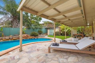 Private Pool Retreat I Fully renovated Stylish Home - 0