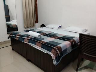 Shri Shyam Guest House - 6