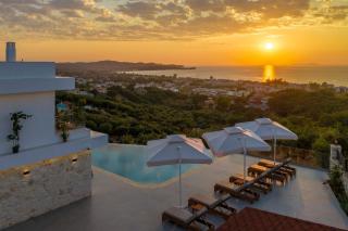 H&H Point Luxury Sea View Villa with Private Pool - 9