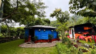 Swaastik guest house - 6