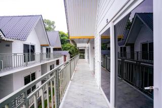 FabHotel Hill View Cottages - Nr Club Cubana - 5