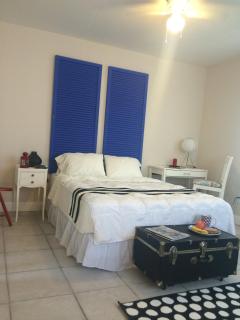 Chic and Comfortable Studio Free Street Parking - 9