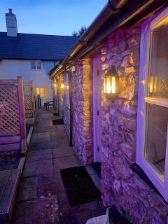 The White Hart - 4