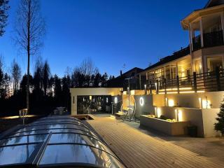 Stunning house with heated pool, jacuzzi and sauna - 9
