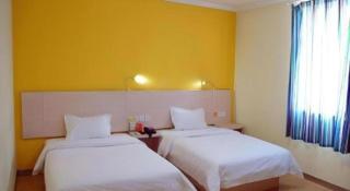7 Days Inn Zhenjiang Railway Station - 1