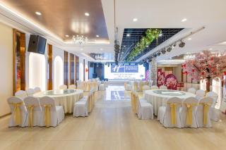 Holiday Inn Express Anshan Downtown by IHG - 7