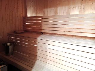 Spacious home for 8 with sauna - 6