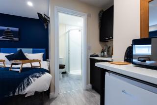 The Pier Rooms at The Wellington Sleeps 6 - 7