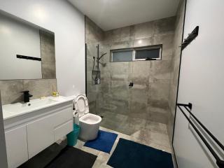 Howrah Getaway (Entire Place, Private Entrance, Breakfast included) - 6