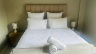 Westpoint luxury 007 apartment - 1