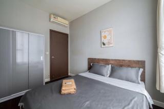3BR-The Tresor APT Near Center D1-10122aaa - 8