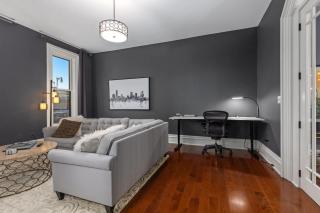 Downtown Historic Luxury Gem with Private Parking - 5