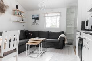 Cozy Cabin for 5 with Free parking - 5
