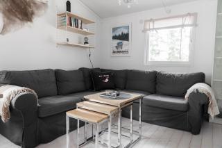 Cozy Cabin for 5 with Free parking - 4
