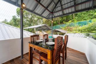 Itsy Hotels Retreat Villa - Near Power House Waterfalls, Munnar - 7