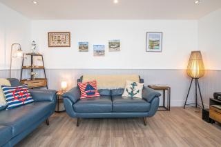 The Sail Loft - 9