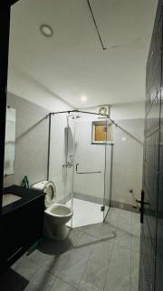 Starlight 2 Bed Luxury and Premium Apartment - 4