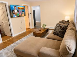 Boswell Retreat - 2 Bedroom Getaway With Arcade Game Room - 2