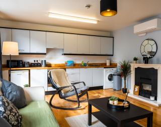 Tower View Apartment - 2 bedrooms by Stay North - 3