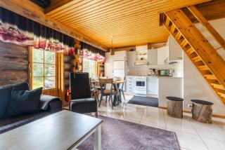 Cozy Log Cabin in Levi - Sauna & Front Slopes View - 7