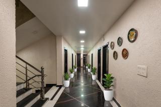 Hotel Gharonda By Classic Crown - 4