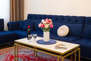 hotelise I Elysian Apartment - 9