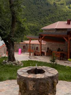 Foleja e Shqiponjave - 5