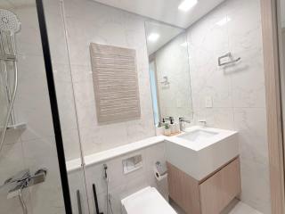 Luxury Sea Front Apartment - 1