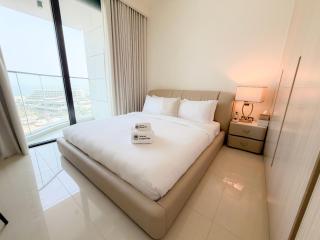 Luxury Sea Front Apartment - 2