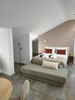 Halo by QUO Collection - 1