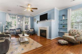 Sojourn 2BD in Alexandria Community Pool and Gym - 6