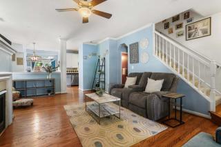 Sojourn 2BD in Alexandria Community Pool and Gym - 5