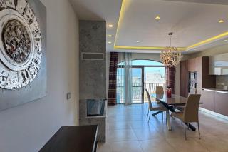 Three Bedroom Apartment with Countryside Views in Sannat - 3
