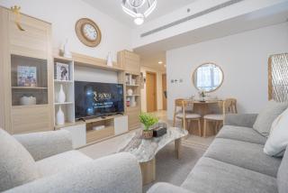 Stylish 2BR - City Chic Elegant Luxe Escape - Abu Dhabi - 0