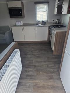 Comfortable Getaway at Weymouth Bay - 5