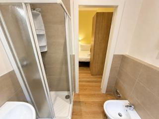 Nettuno - Room with private bathroom in the center - 6