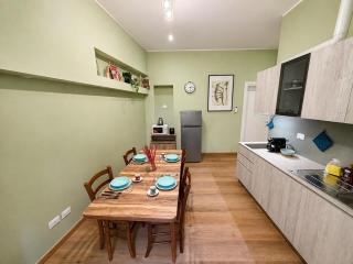 Nettuno - Room with private bathroom in the center - 3